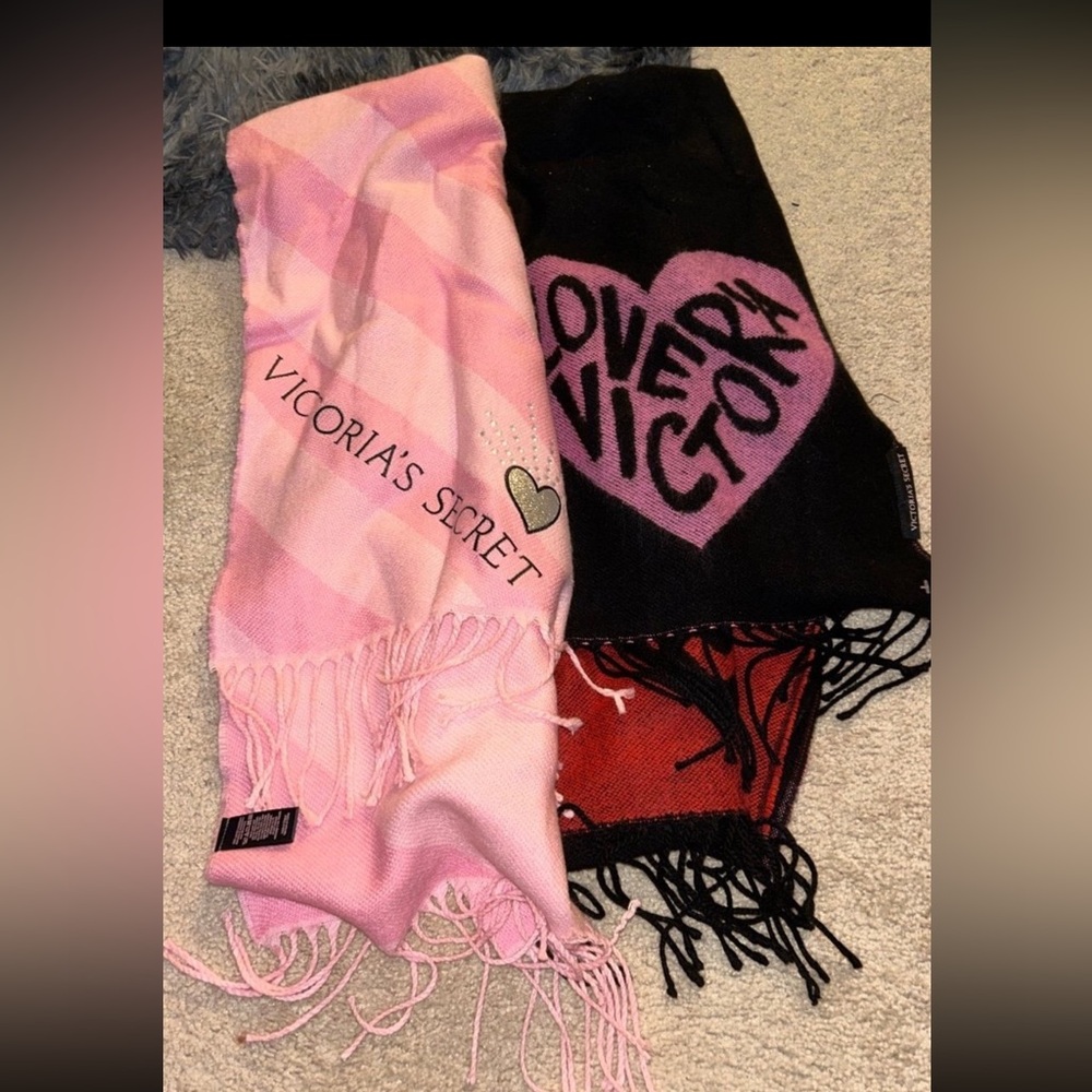 Victoria's Secret Pink and Black Scarves